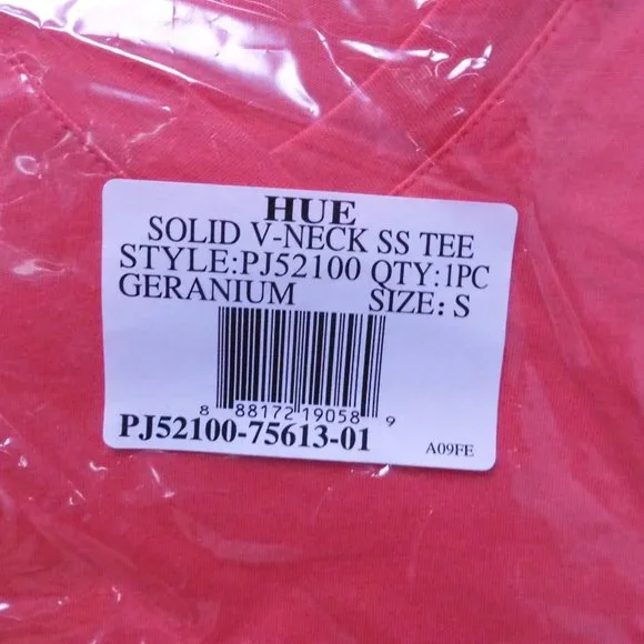 Hue Geranium Pink Short Sleeve V Neck Pajama Shirt Size Small - Picture 4 of 4